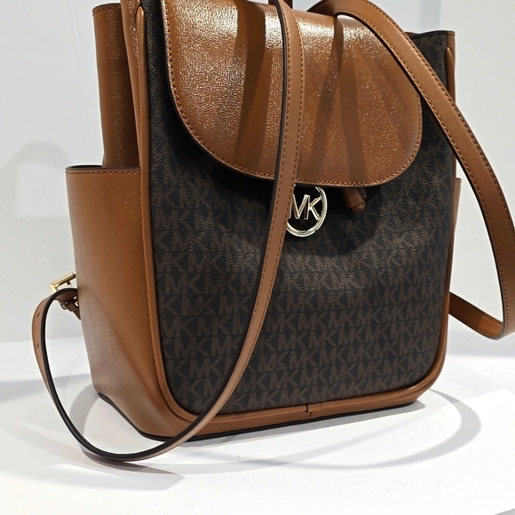 cheryl medium leather drawstring backpack Chanel Quilted Lambskin The Lady Bag Due to the high quality of the leather Drawstring Leather Backpack The